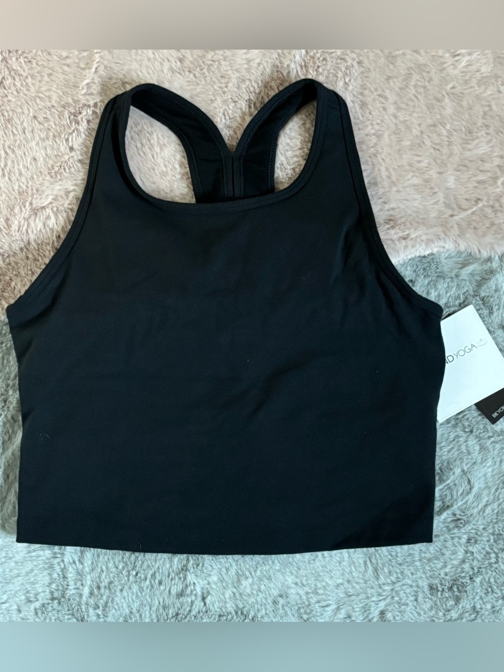Beyond yoga black bra tank